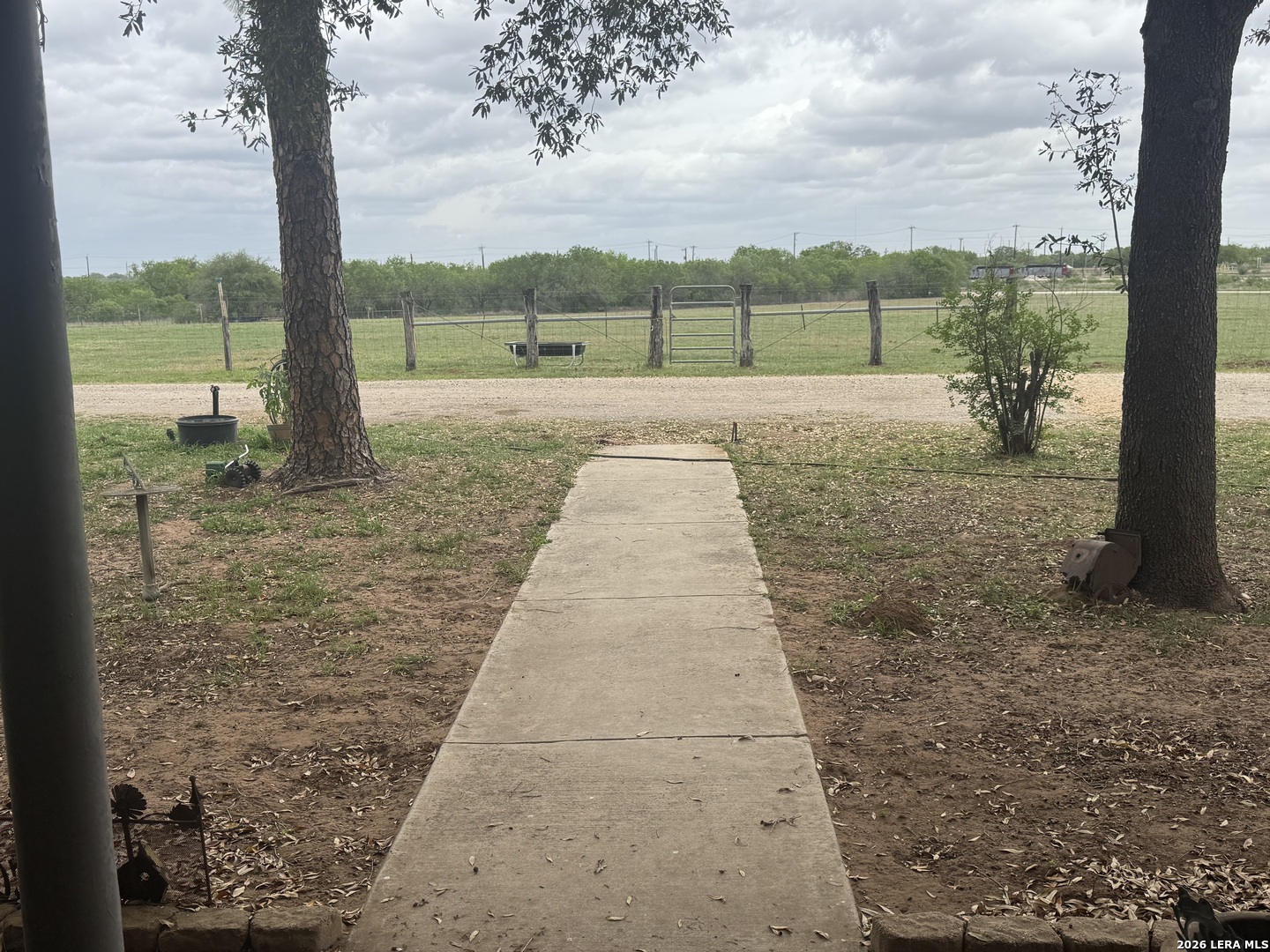 7084 Richter Road Elmendorf, TX 78112 - Photo 2 of 59