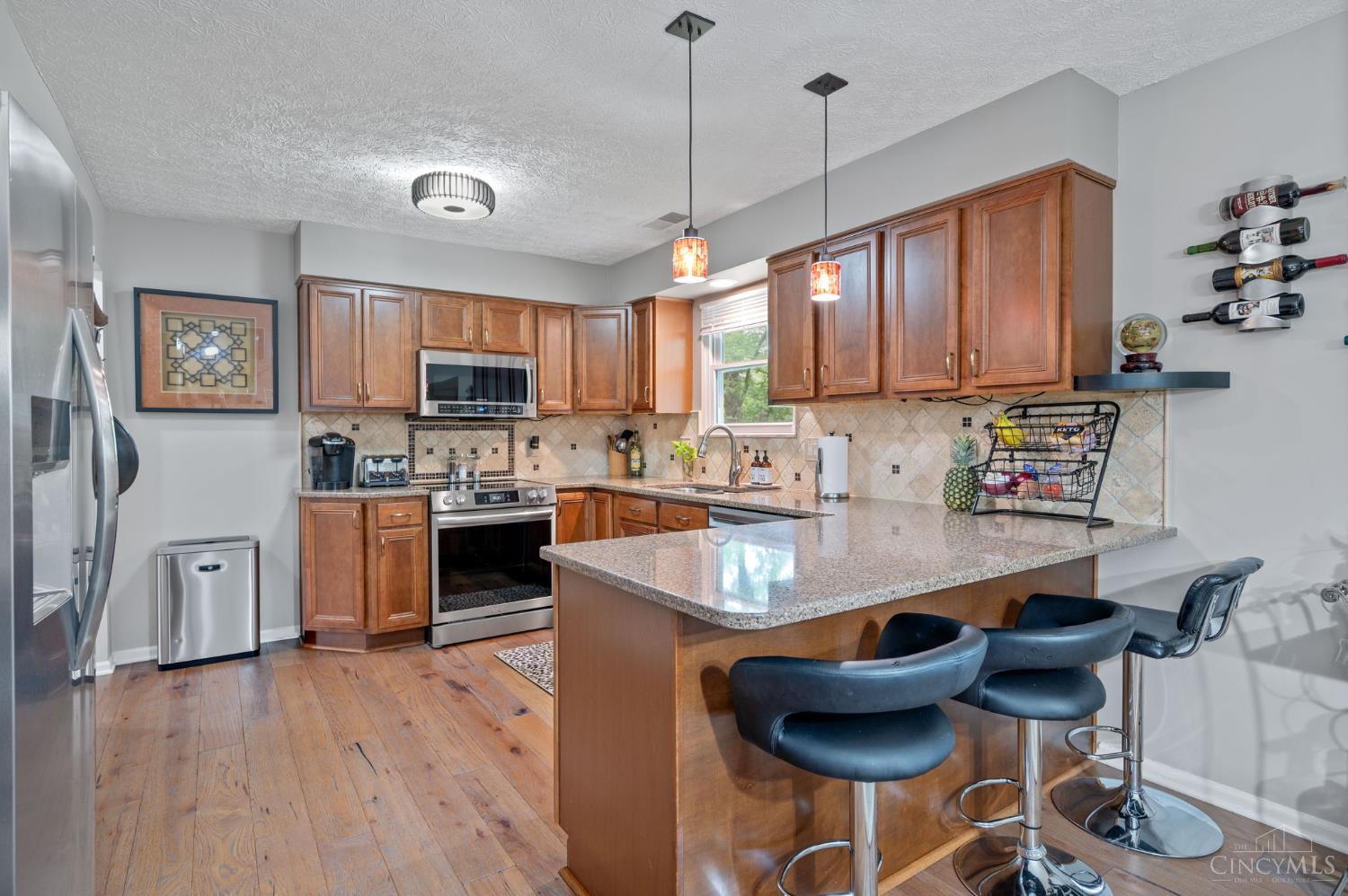 3249 Crest Road Cincinnati, OH 45251 - Photo 12 of 38 Gallery Image 12