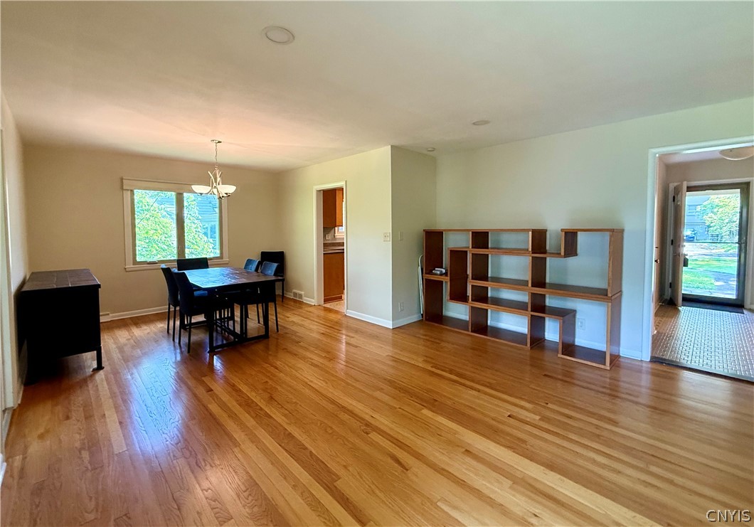 146 Edgehill Road Syracuse, NY 13224 - Photo 12 of 50