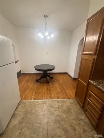 $1,100 | 3720 Chippewa Street, Unit A, St. Louis, MO 63116