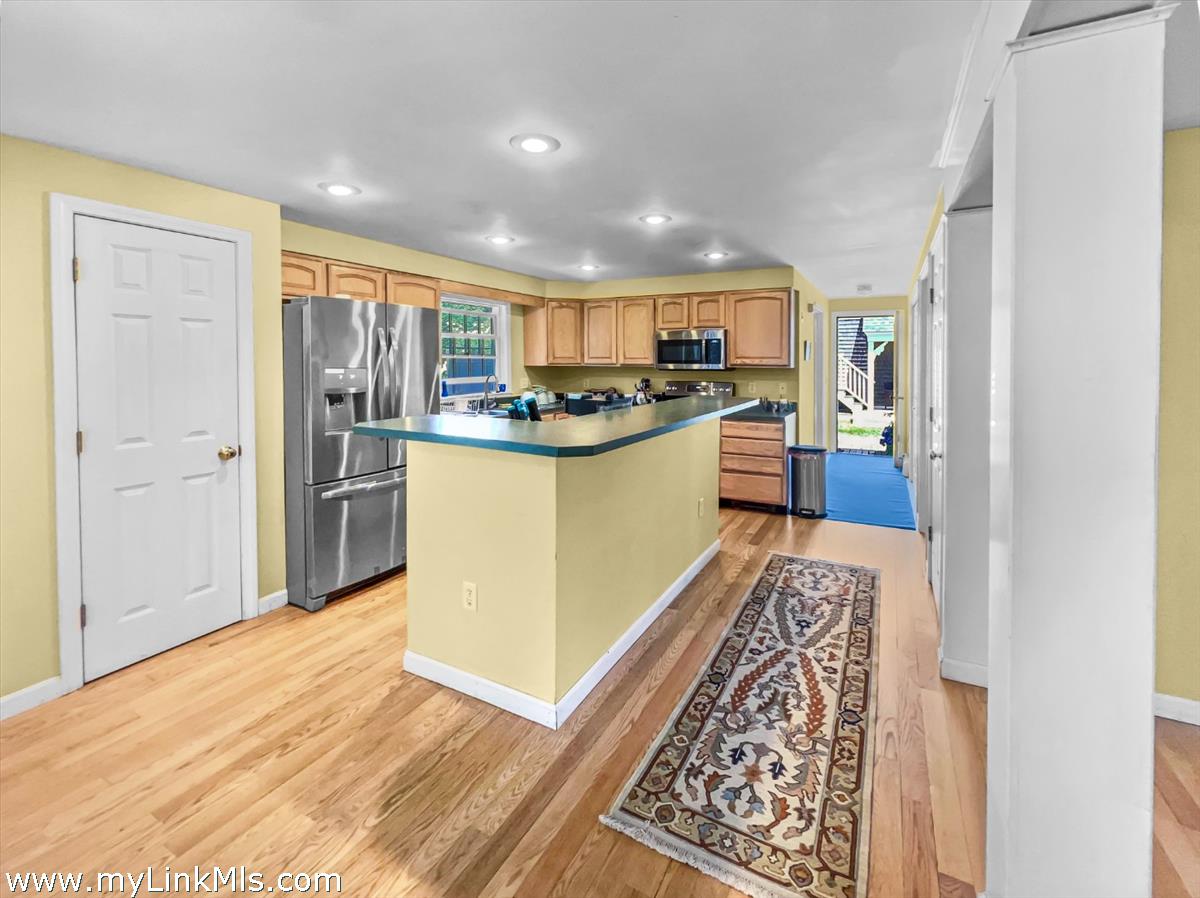 12 Pine Tree Road Nantucket, MA 02554 - Photo 2 of 15