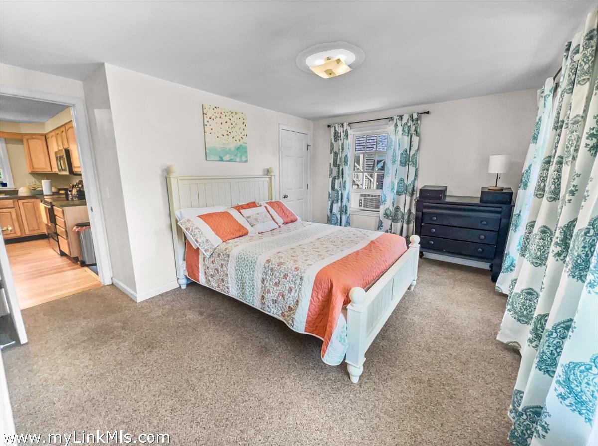 12 Pine Tree Road Nantucket, MA 02554 - Photo 6 of 15