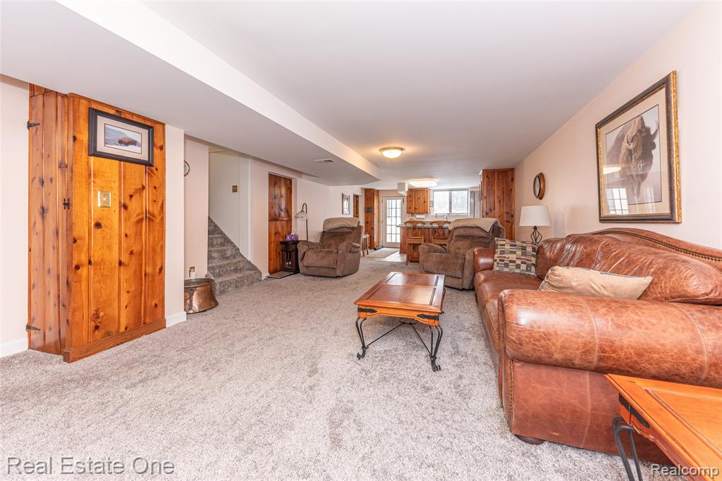 10120 Hyne Road Brighton, MI 48114 - Photo 17 of 72 Gallery Image 17