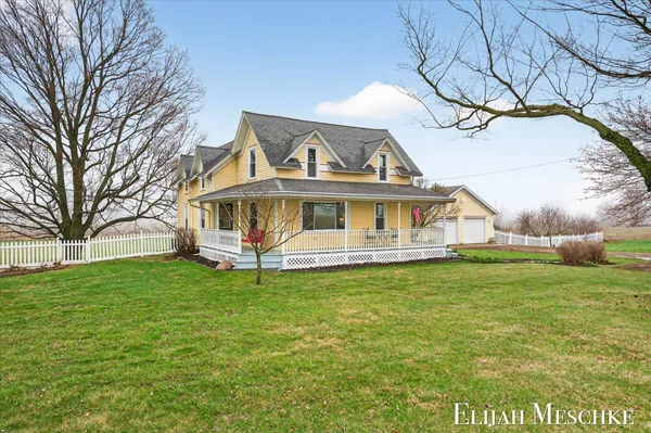 $349,900 | 3578 Bennett Road, Saranac, MI 48881