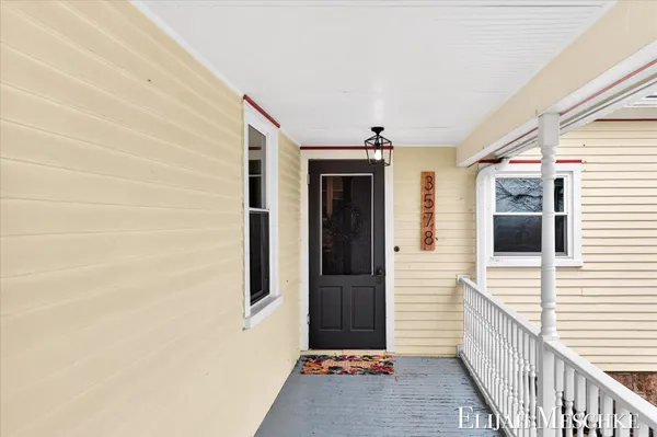 $349,900 | 3578 Bennett Road, Saranac, MI 48881