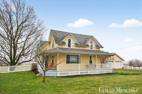 $349,900 | 3578 Bennett Road, Saranac, MI 48881