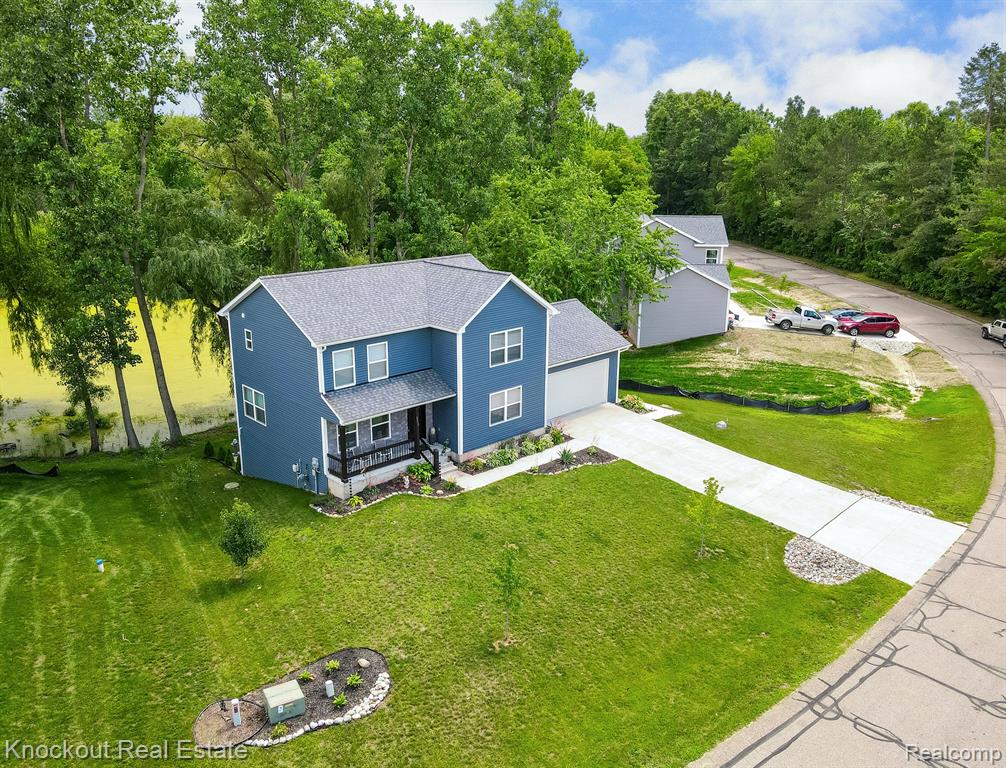 2250 Briar Ridge Wolverine Lake, MI 48390 - Photo 2 of 44