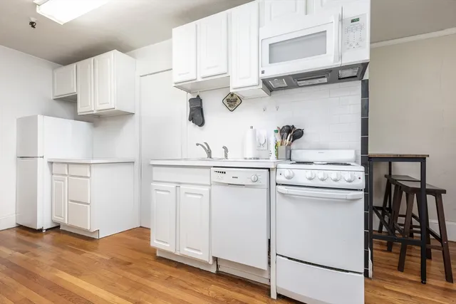 $4,725 | 45 Westland Avenue, Unit 14, Boston, MA 02115
