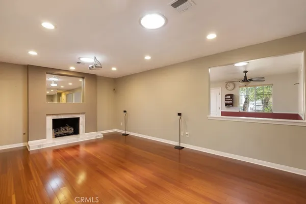 $1,050,000 | 2914 East Lomita Avenue, Orange, CA 92867