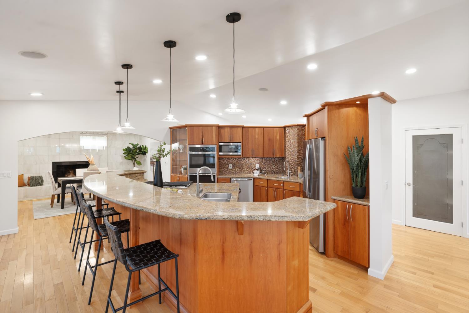 3400 Adams Road Sacramento, CA 95864 - Photo 13 of 68