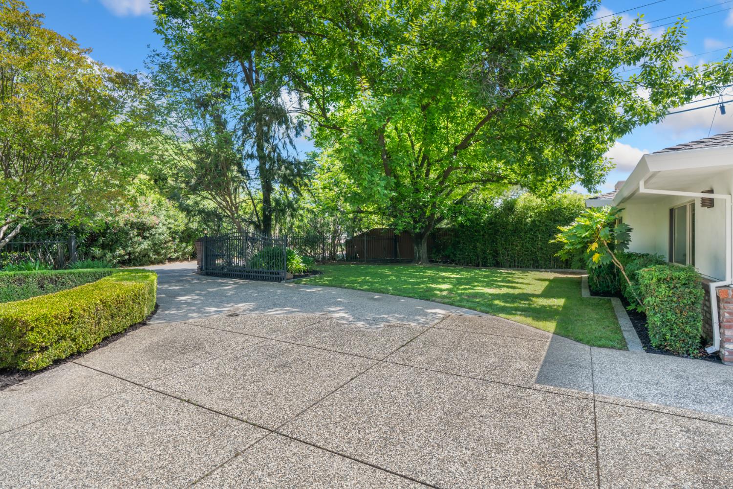 3400 Adams Road Sacramento, CA 95864 - Photo 3 of 68