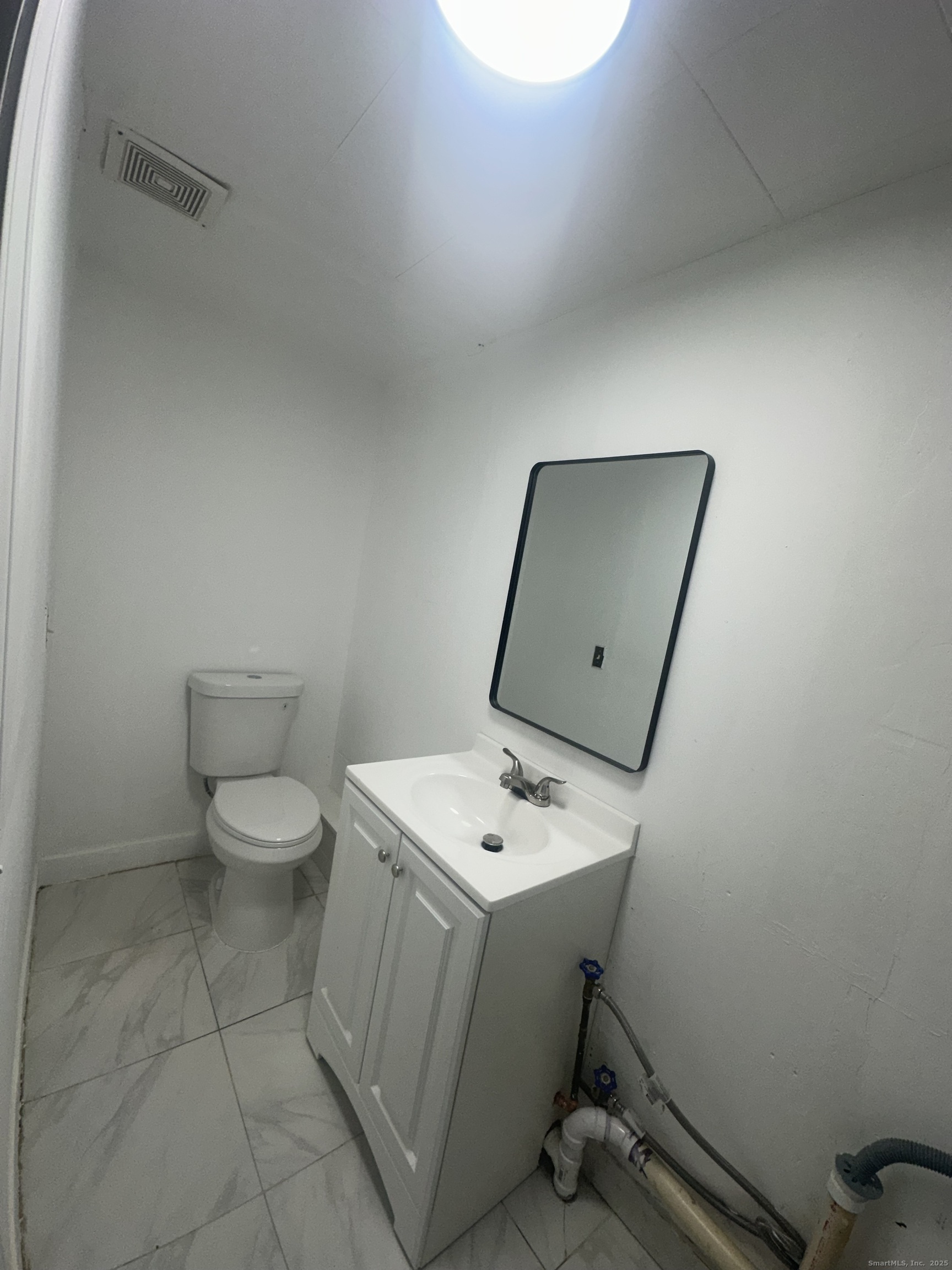 211 Palmer St Extension Norwich, CT 06360 - Photo 20 of 39