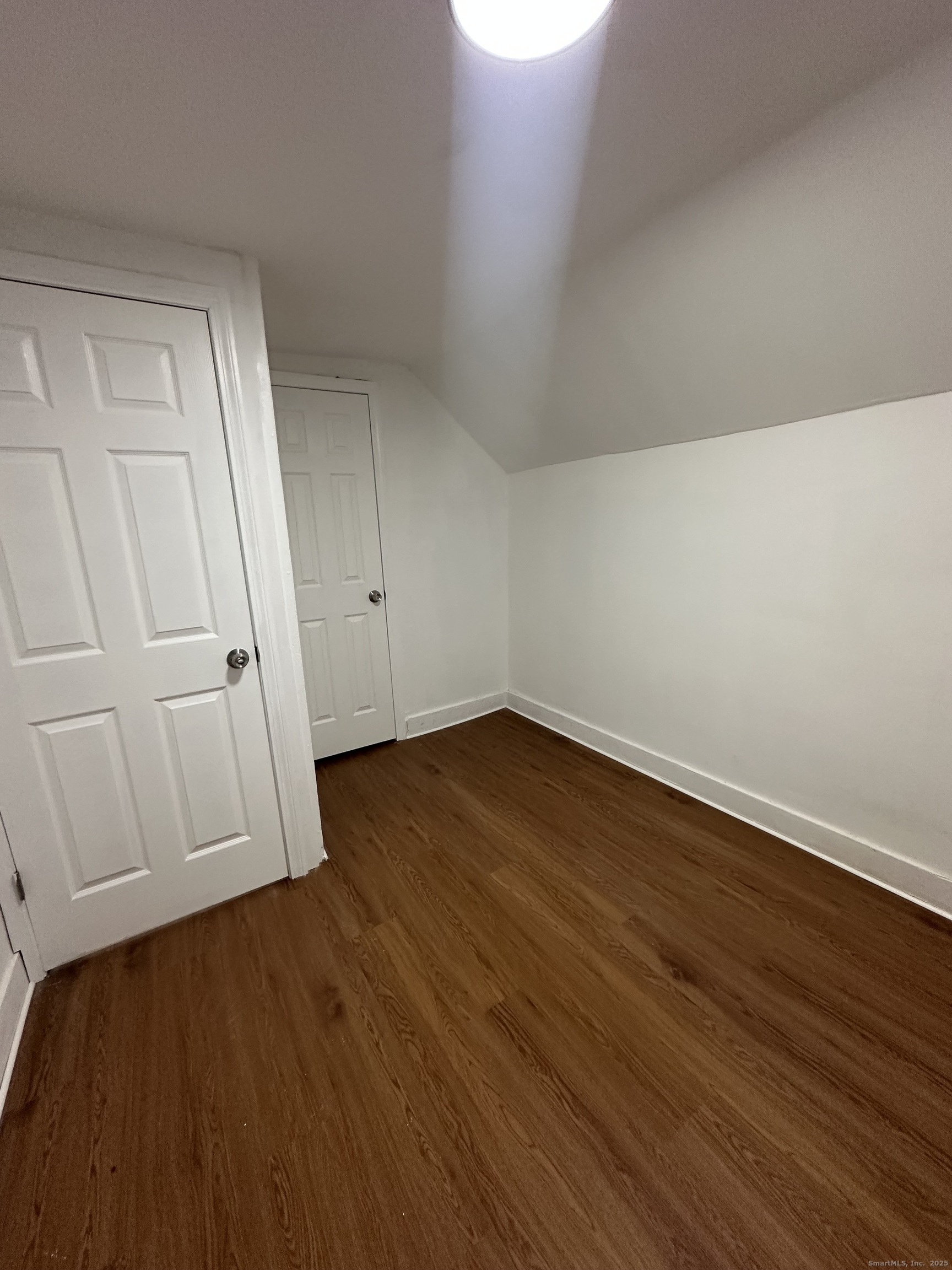 211 Palmer St Extension Norwich, CT 06360 - Photo 9 of 39