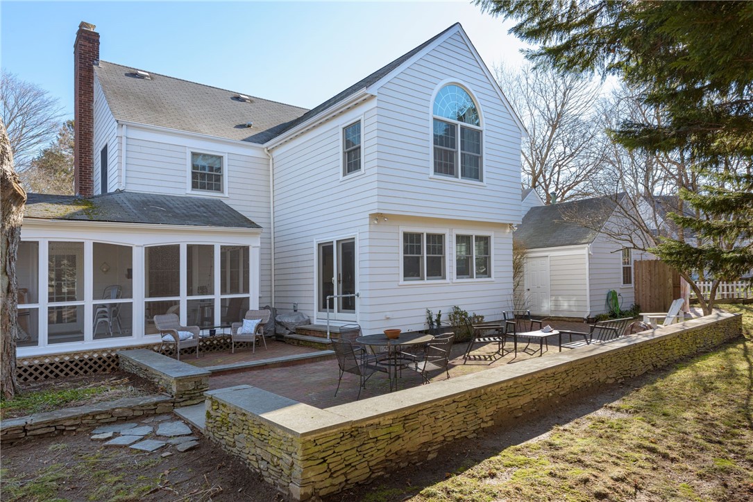 9 Telford Road Barrington, RI 02806 - Photo 2 of 5