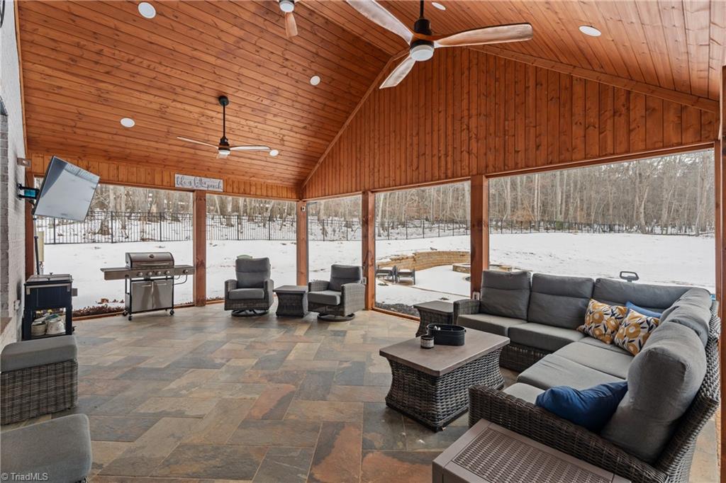 7994 Ridge Road Tobaccoville, NC 27050 - Photo 11 of 50