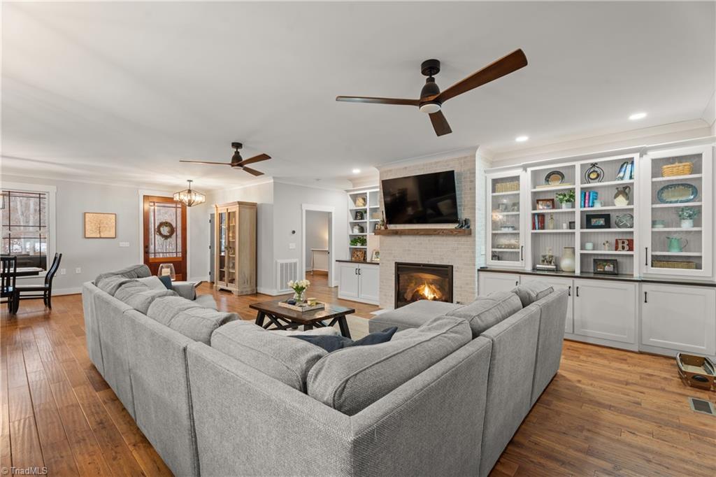 7994 Ridge Road Tobaccoville, NC 27050 - Photo 8 of 50