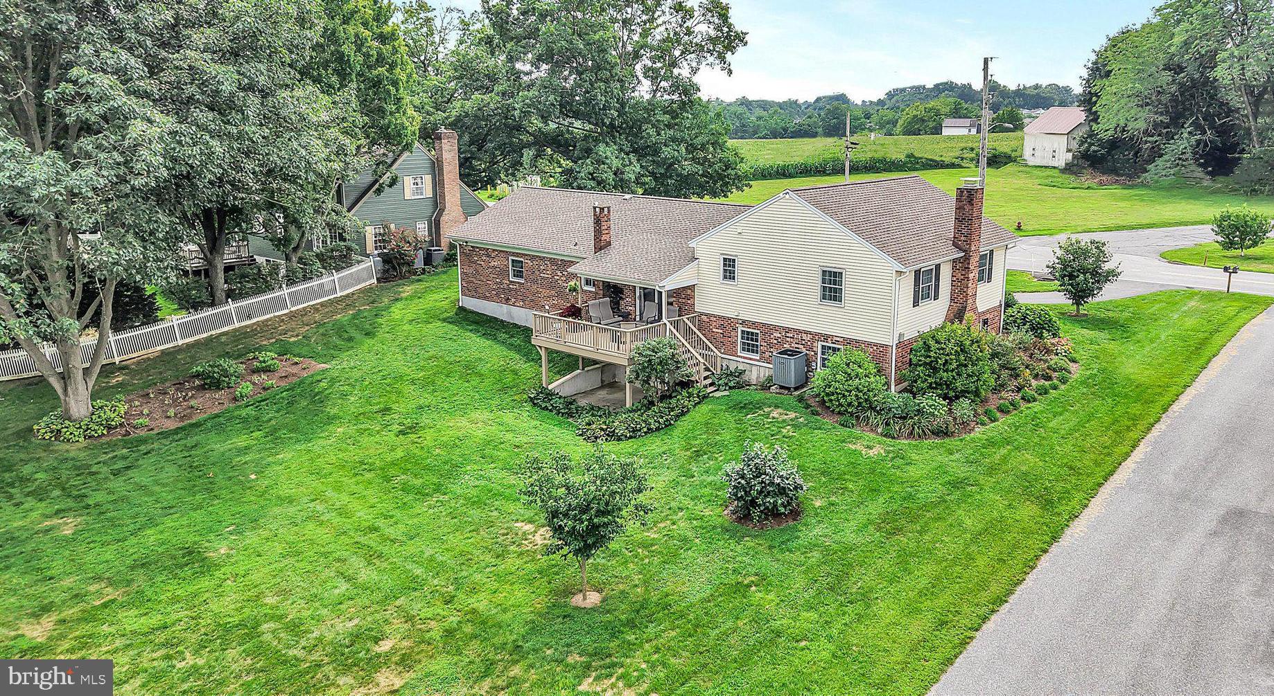 513 Lincoln Road Lititz, PA 17543 - Photo 11 of 37 Gallery Image 11