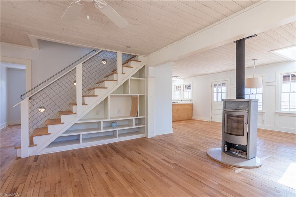 488 Crestview Road Stuart, VA 24171 - Photo 14 of 38