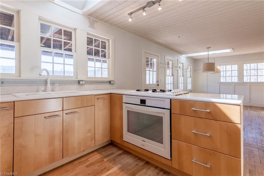 488 Crestview Road Stuart, VA 24171 - Photo 21 of 38