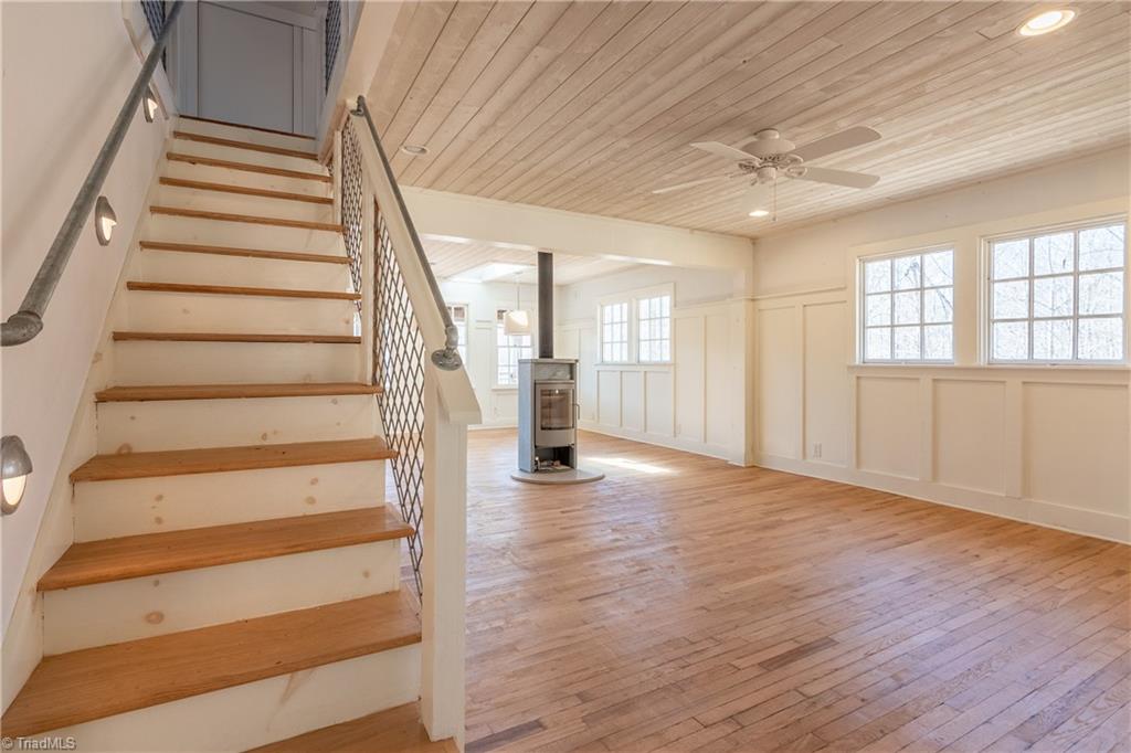 488 Crestview Road Stuart, VA 24171 - Photo 26 of 38