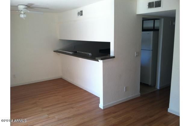 18202 North Cave Creek Road Phoenix, AZ 85032 - Photo 4 of 6 20121005215631451016000000-o