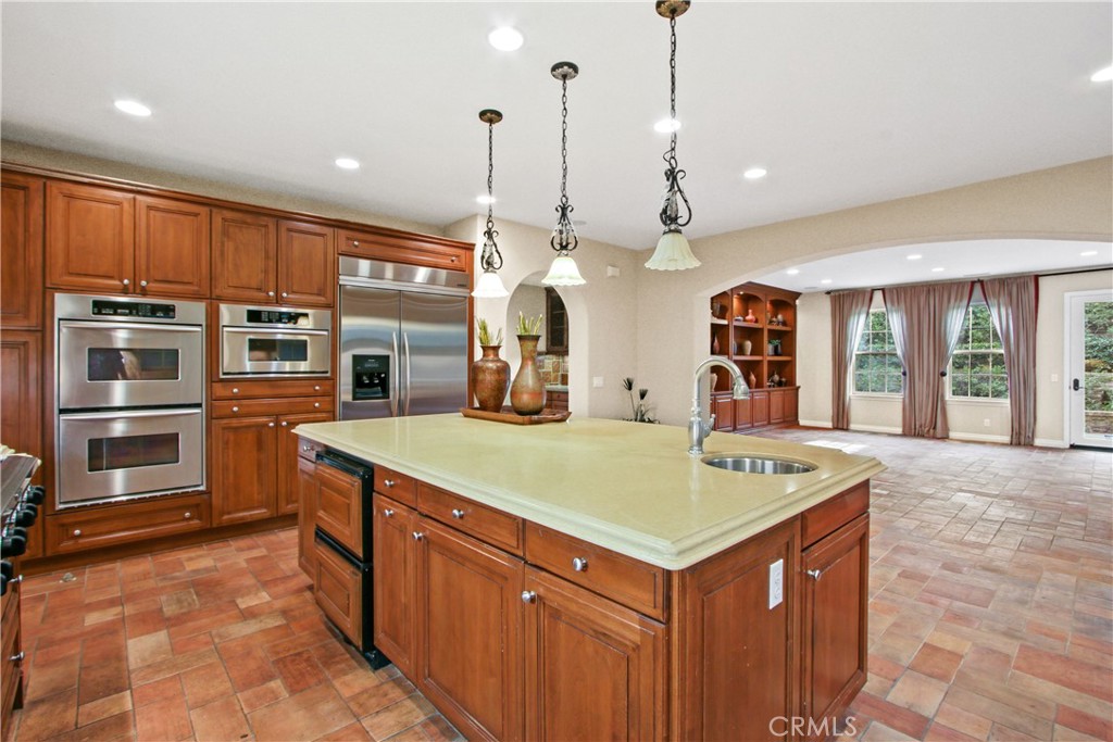 35 Triple Leaf Irvine, CA 92620 - Photo 14 of 52