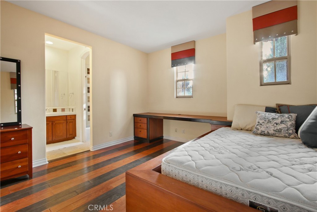 35 Triple Leaf Irvine, CA 92620 - Photo 27 of 52