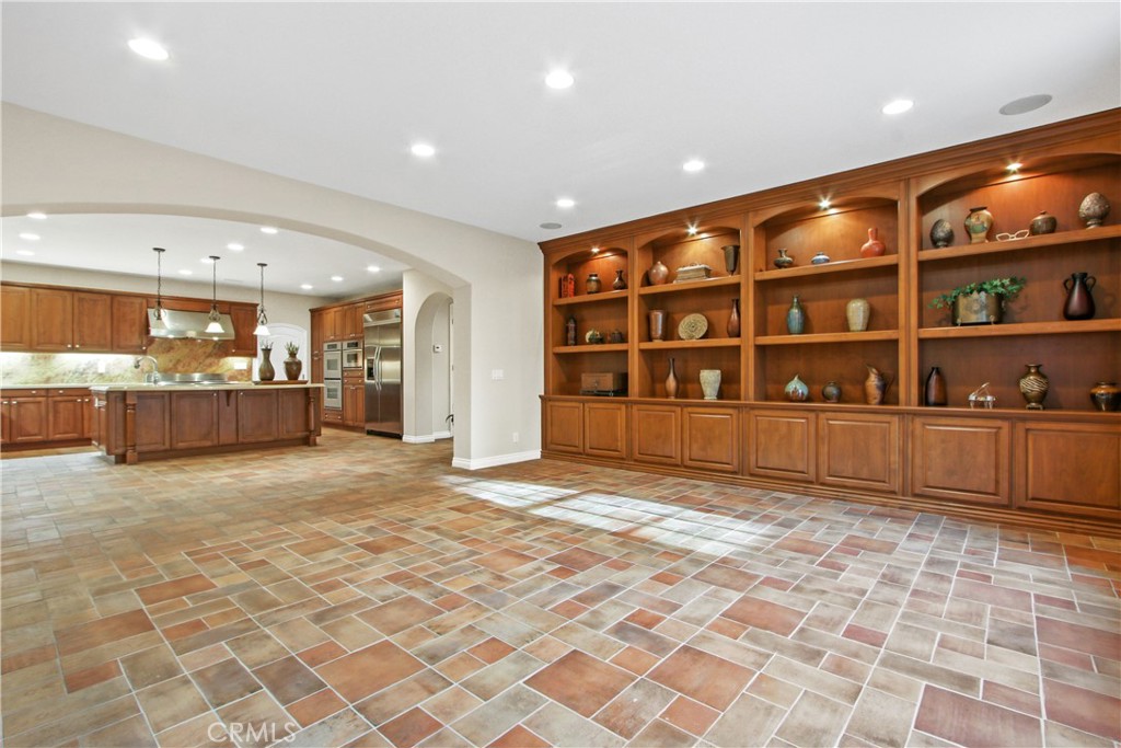 35 Triple Leaf Irvine, CA 92620 - Photo 10 of 52