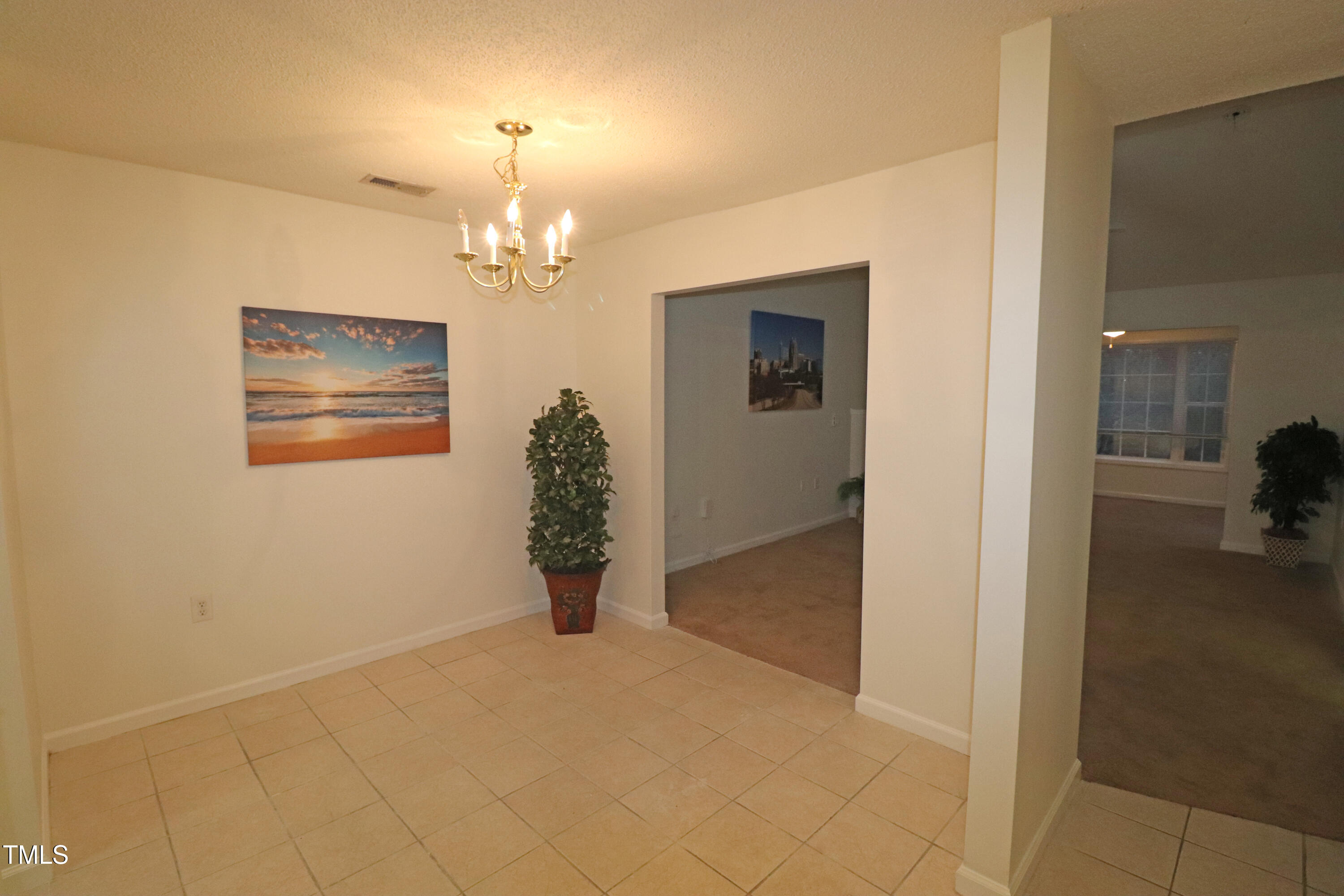 11321 Involute Place, Unit 102 Raleigh, NC 27617 - Photo 25 of 37 Dining Room