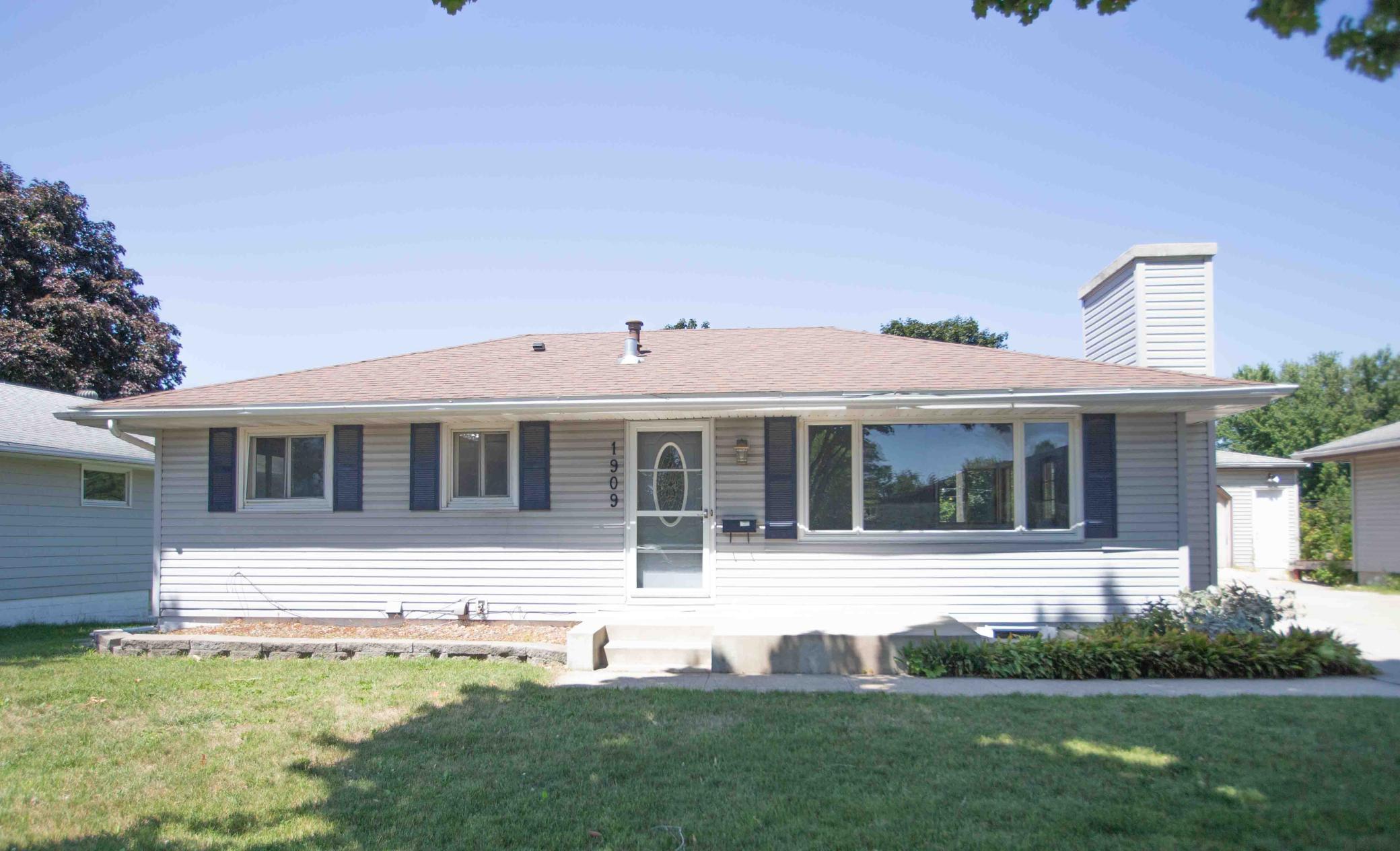 1909 22nd Street Northwest Rochester, MN 55901 - Photo 1 of 1