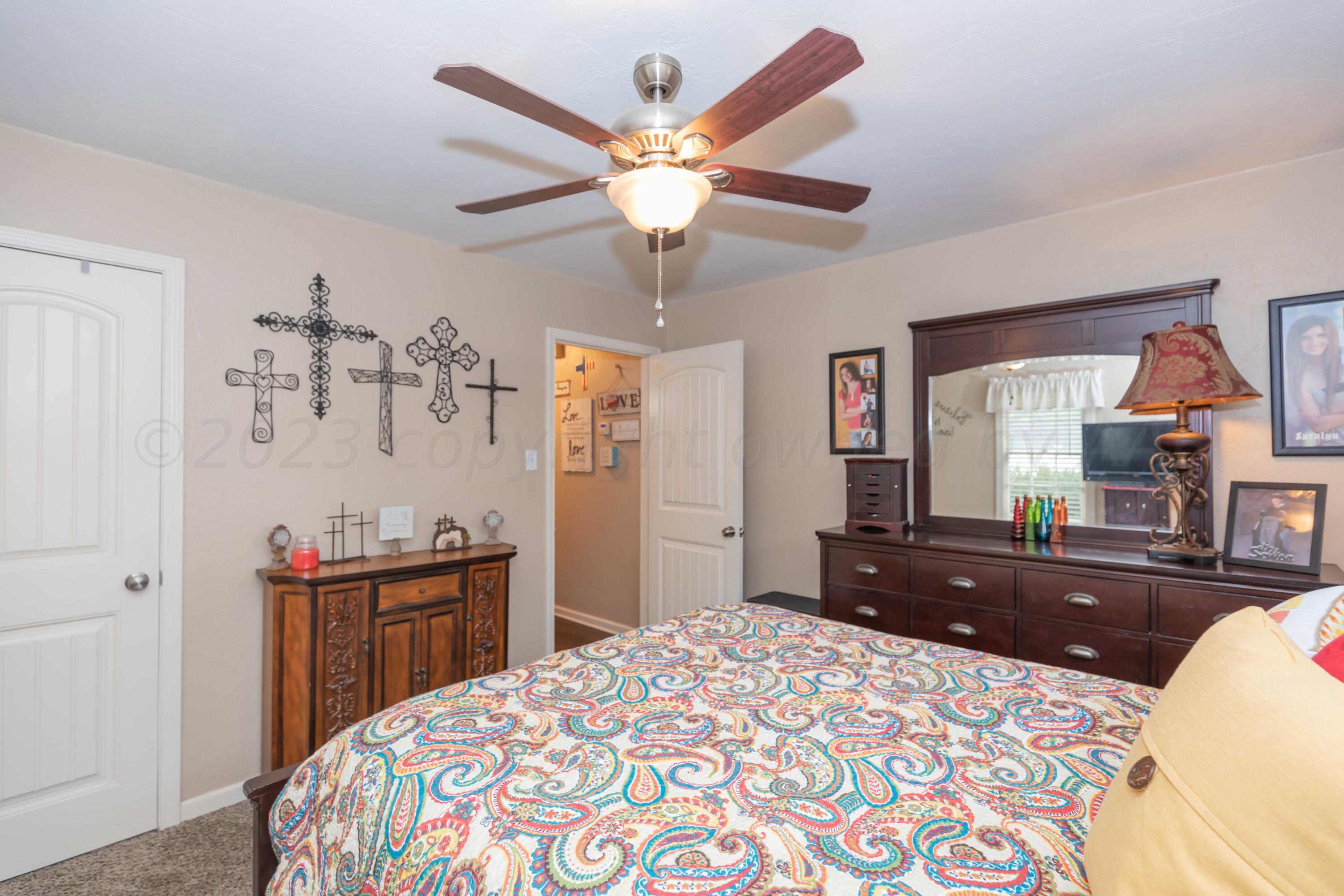 1233 South Austin Street Amarillo, TX 79102 - Photo 15 of 26 BEDROOM 1 VIEW 3
