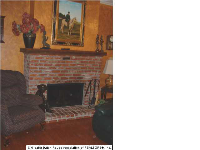 17618 Brookcrest Avenue Baton Rouge, LA 70817 - Photo 4 of 9 Gallery Image 4