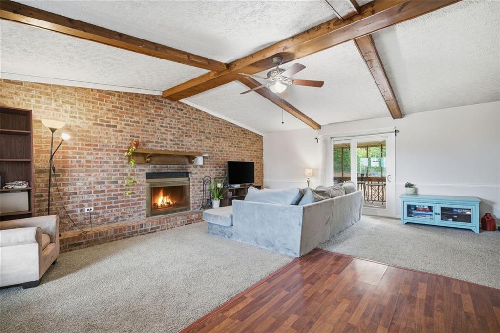 993 Medina Drive Southwest Lilburn, GA 30047 - Photo 9 of 58