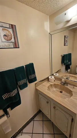 $75,000 | 4980 East Sabal Palm Boulevard, Unit 127, Tamarac, FL 33319