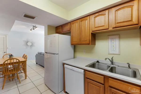 $594,500 | 1600 Via De Luna Drive, Unit 507A, Pensacola Beach, FL 32561