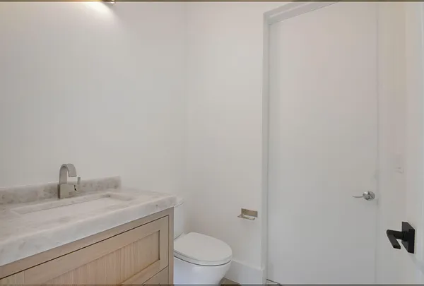 $10,500 | 901 Upland Road, West Palm Beach, FL 33401