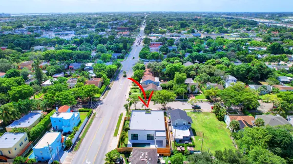 $10,500 | 901 Upland Road, West Palm Beach, FL 33401