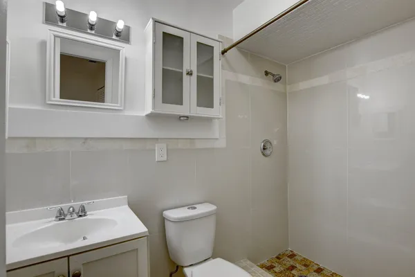 $2,400 | 12449 Westhampton Circle, Wellington, FL 33414