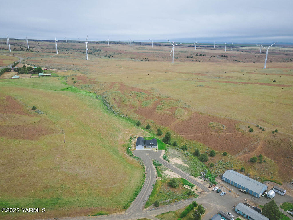 1058 East Road Bickleton, WA 99322 - Photo 2 of 39 an aerial view of beach and ocean view