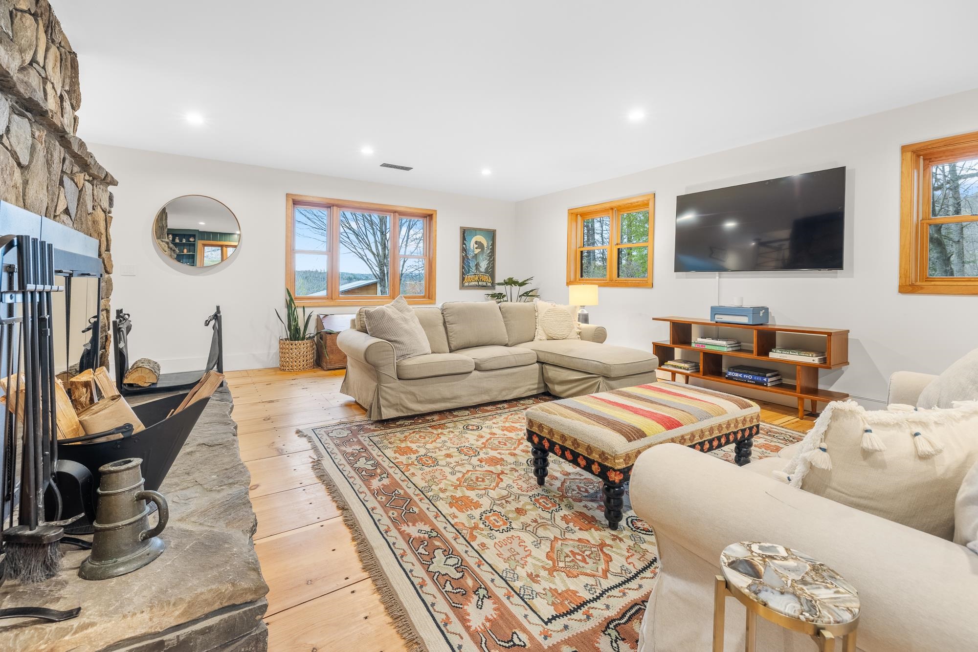 1693 5 Corners Road Thetford, VT 05045 - Photo 19 of 60