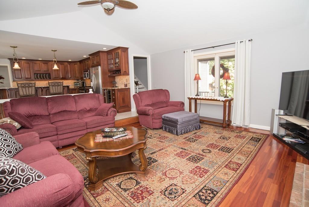 123 Robin Ridge Drive Agawam, MA 01030 - Photo 16 of 42 Gallery Image 16