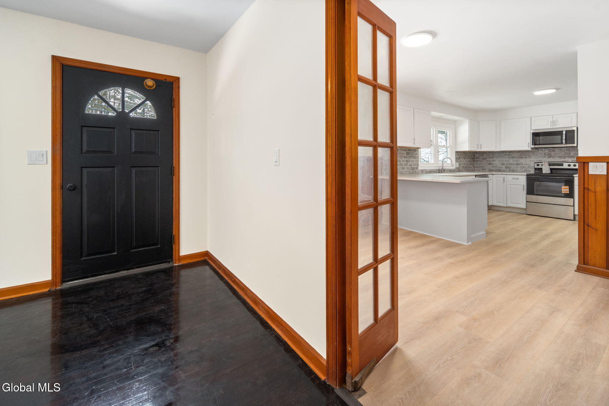 23 Brickyard Road Troy, NY 12182 - Photo 18 of 32 8-23BrickyardRd_08