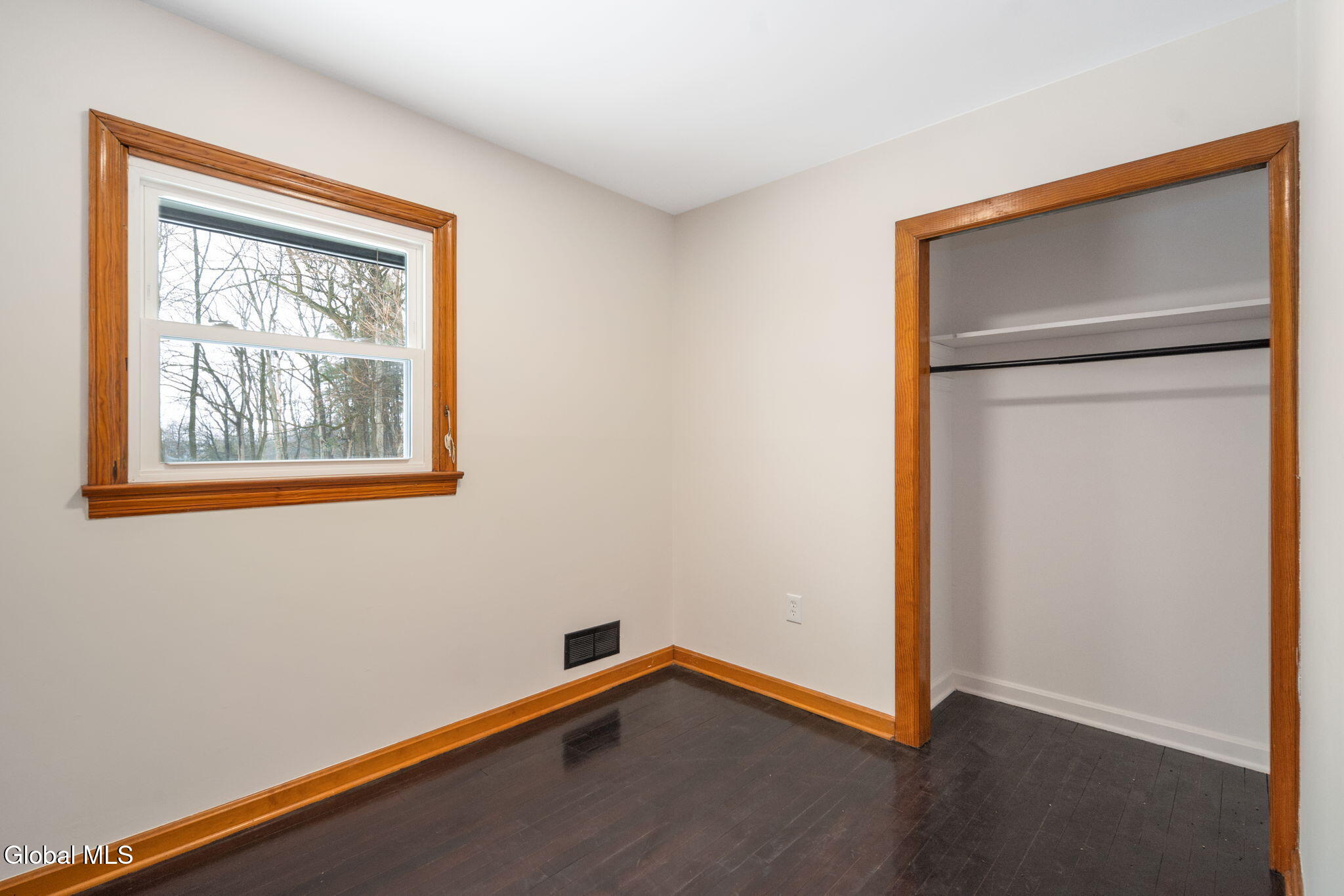 23 Brickyard Road Troy, NY 12182 - Photo 23 of 32 22-23BrickyardRd_22