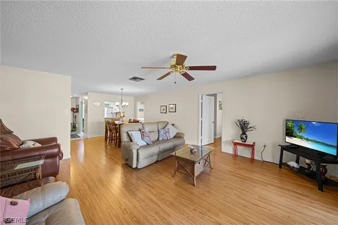 $112,900 | 7068 Nantucket Circle, Unit 7, North Fort Myers, FL 33917