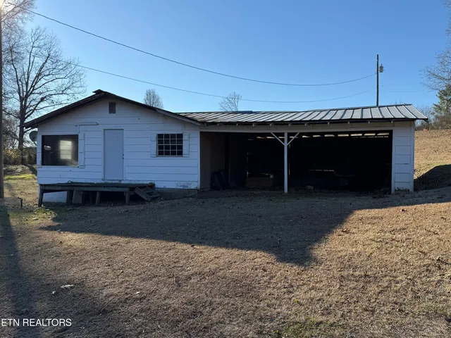 $325,000 | 103 Ratledge Road, Sweetwater, TN 37874