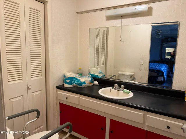 $325,000 | 103 Ratledge Road, Sweetwater, TN 37874