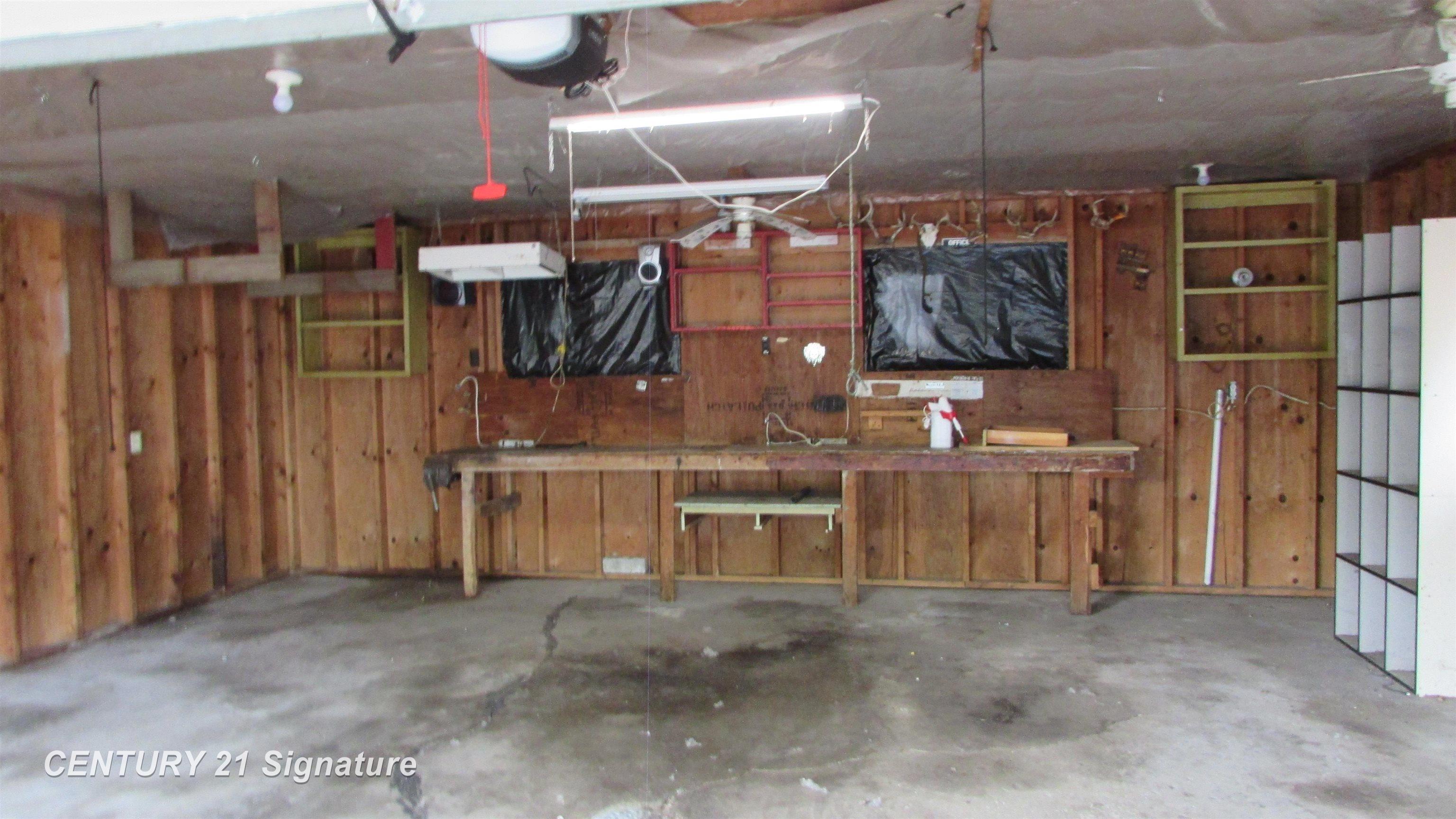620 East Washington Road Freeland, MI 48623 - Photo 24 of 28