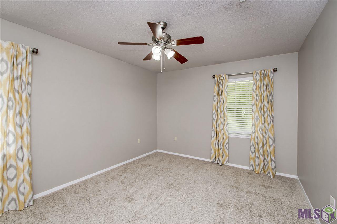 9256 Bermuda Avenue Baton Rouge, LA 70810 - Photo 13 of 23