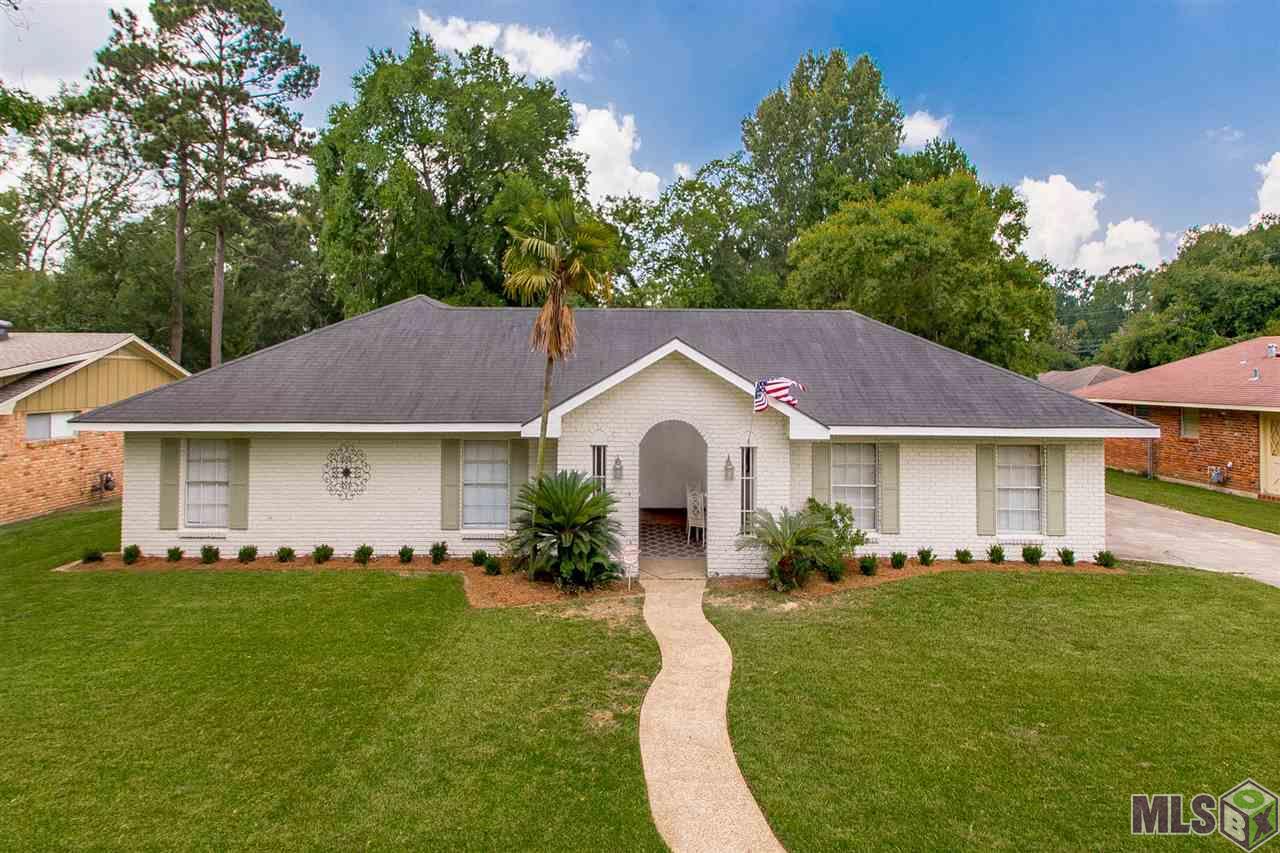 9256 Bermuda Avenue Baton Rouge, LA 70810 - Photo 2 of 23