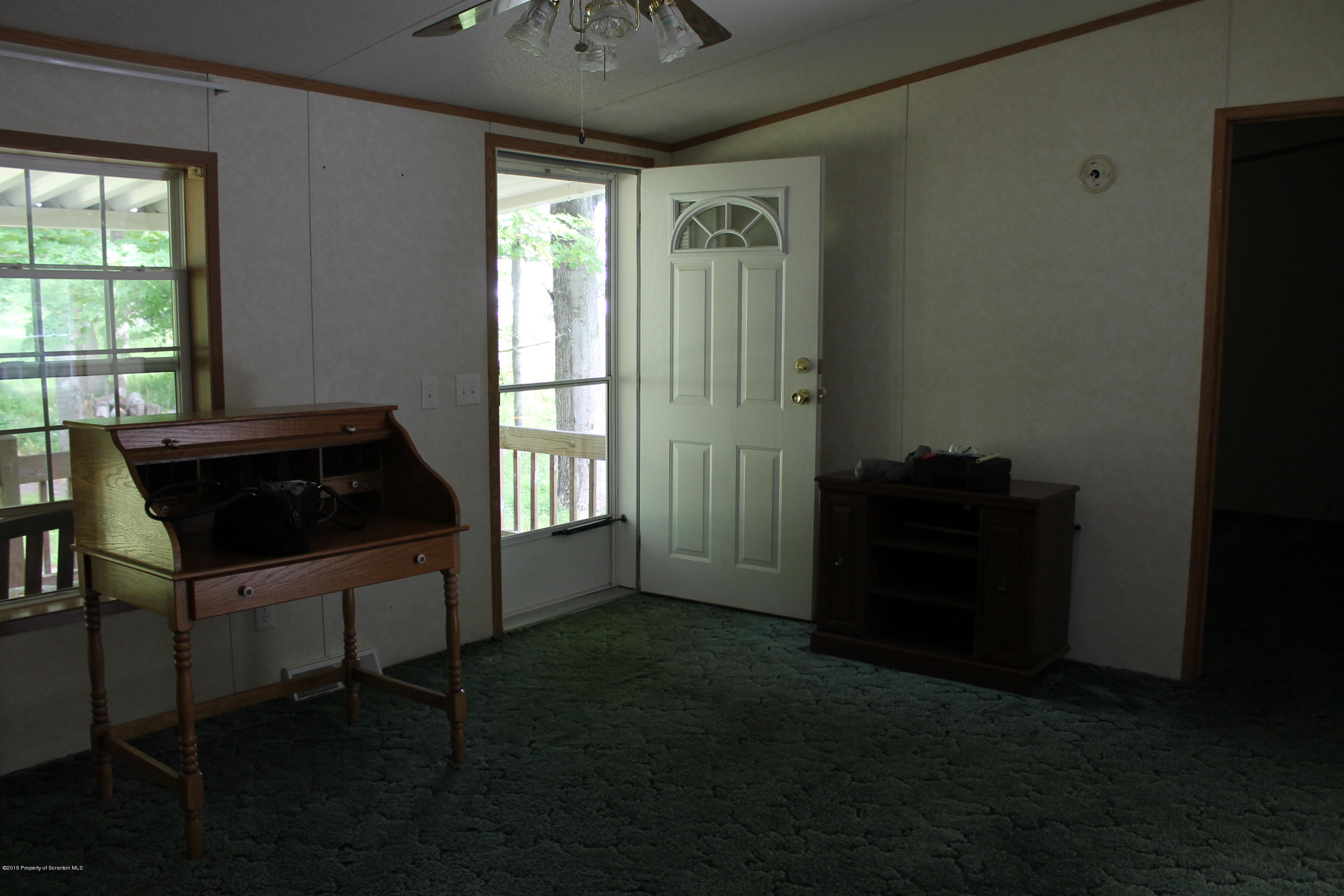 418 Stock Farm Road Lake Ariel, PA 18436 - Photo 4 of 13 Gallery Image 4